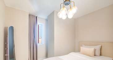 LUX The Luxurious Central JBR Suite 2