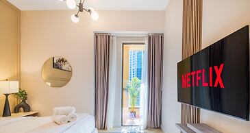LUX The Luxurious Central JBR Suite 2