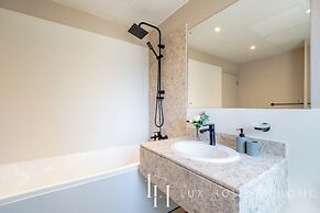 LUX The Luxurious Central JBR Suite 2