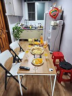 Disco PangPang GuestHouse (Foreigners only)