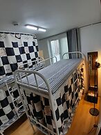 Disco PangPang GuestHouse (Foreigners only)