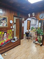 Disco PangPang GuestHouse (Foreigners only)