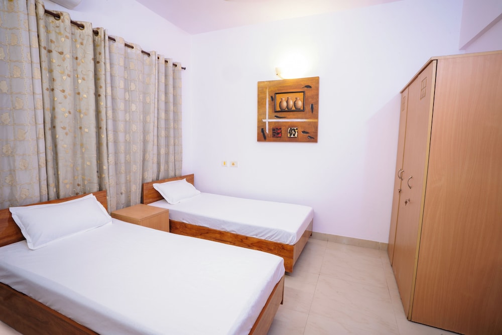 Helloworld Oslo Skyline 3BHK Seaview