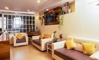 Hotel Raj Ville