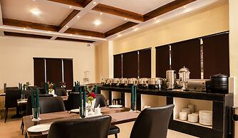 Hotel Raj Ville