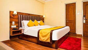 Hotel Raj Ville
