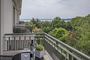 Larum Balatonfüred