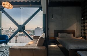 The Diamond Loft Modern Luxury With a Fully Equipped Kitchen