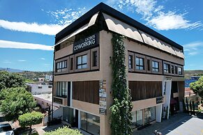 Caobos Center Coliving & Coworking