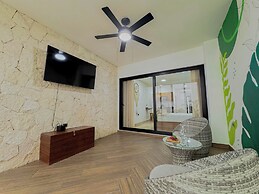Estudio con Jacuzzi Privado NAIA B8