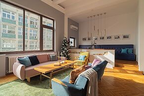3BR Atrium Penthouse by Cismigiu - Bright & Spacious with Balcony