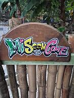 Inez Roots Backpackers Hostel