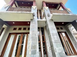 Double U Camp And Villa