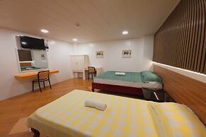 Green Meadows Hotel & Restaurant