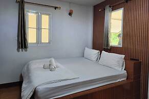Rung Rueng Resort