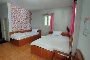 Rung Rueng Resort