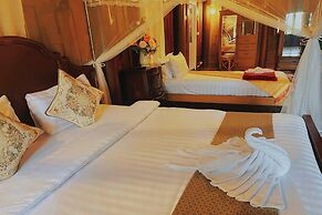 Ruenthai Ayutthaya Resort And Restaurant