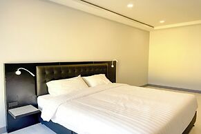 Smith Hotel