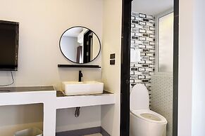 Smith Hotel
