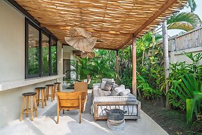 Victoria Villa by Betterplace
