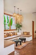 Victoria Villa by Betterplace