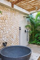 Victoria Villa by Betterplace
