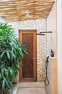 Victoria Villa by Betterplace