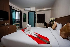 Royal Waves Hotel