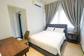 Robin Hotel
