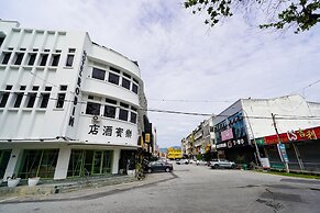 Robin Hotel
