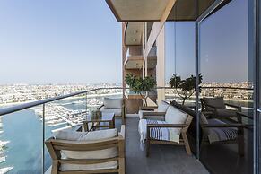 Emerald at Tiara Beach Residences With Atlantis Views