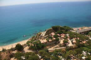 Bungalow in Calella Near Sea & Mountains