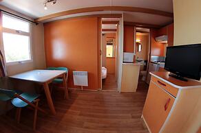 Bungalow in Calella Near Sea & Mountains