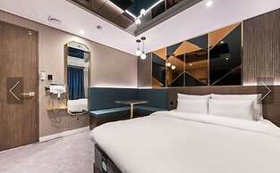 HOTEL RAVI