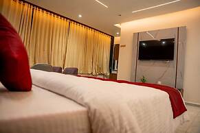 Hotel SRR Grand