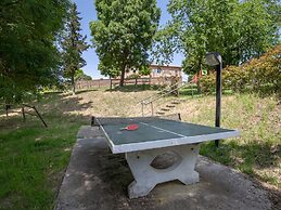 Apartment in Peccioli With Pool