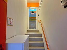 Hotel O S Homestay Premium
