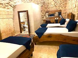 Sultan Konagi Hotel