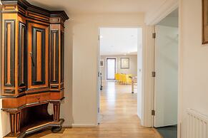 Parsons Pleck-6BD with Swimming Pool