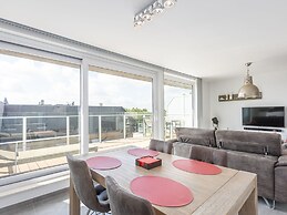 Bright Apartment With Sunny Terrace