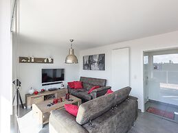 Bright Apartment With Sunny Terrace