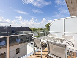 Bright Apartment With Sunny Terrace
