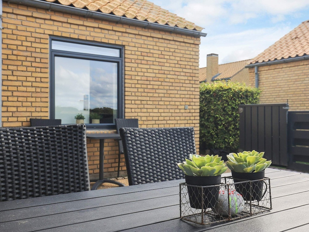 6 Person Holiday Park Home in Middelfart