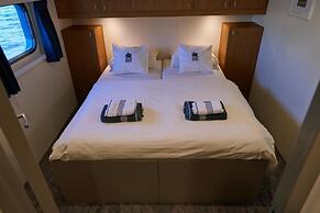 Hotelboat Iris