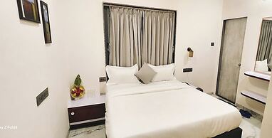 Hotel Sahara Residency