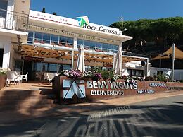 Bungalow in Calella With Sea & Mountain Views