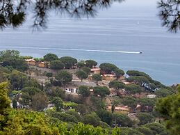 Bungalow in Calella With Sea & Mountain Views