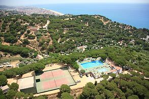 Bungalow in Calella With Sea & Mountain Views