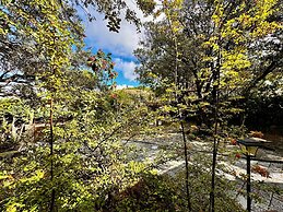 Farmhouse Apartment With Pool