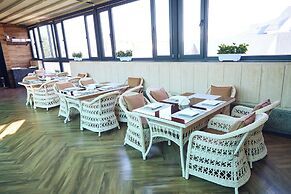 Rio Hotel